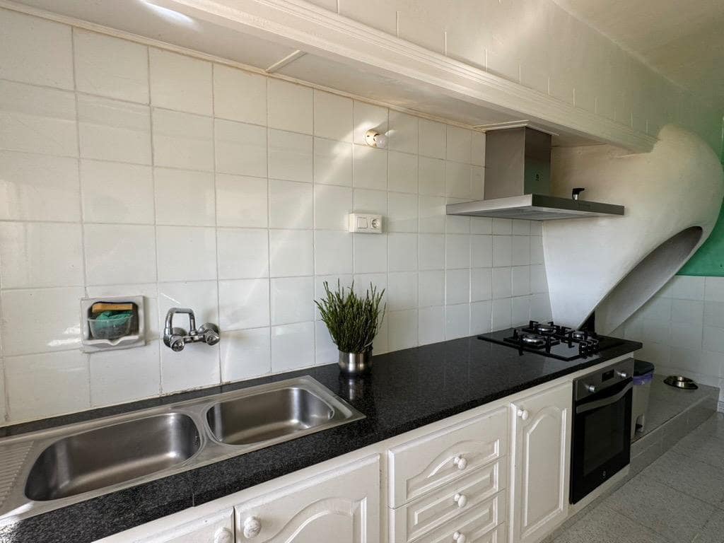 4 makuuhuone Huvila myytävänä paikassa Rabos mukana 
autotalli - 550 000 € (Ref: 9791197)