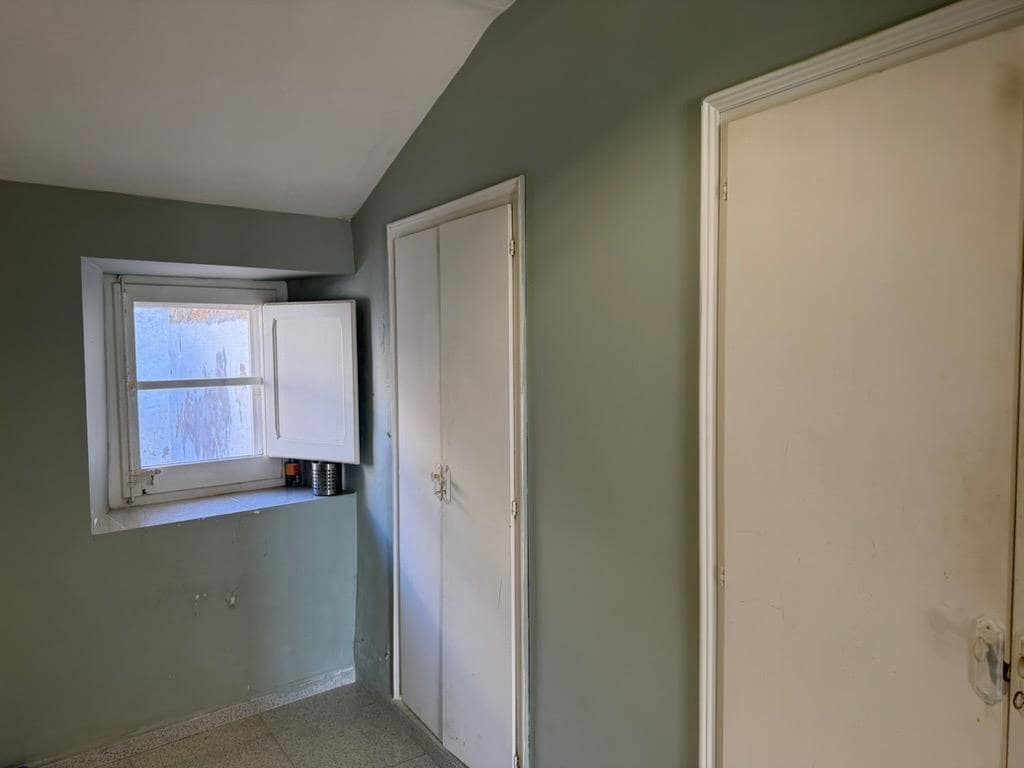 4 makuuhuone Huvila myytävänä paikassa Rabos mukana 
autotalli - 550 000 € (Ref: 9791197)