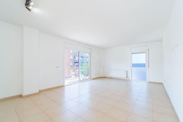 3 camera da letto Appartamento in vendita in Figueres con garage - 185.000 € (Rif: 9812263)