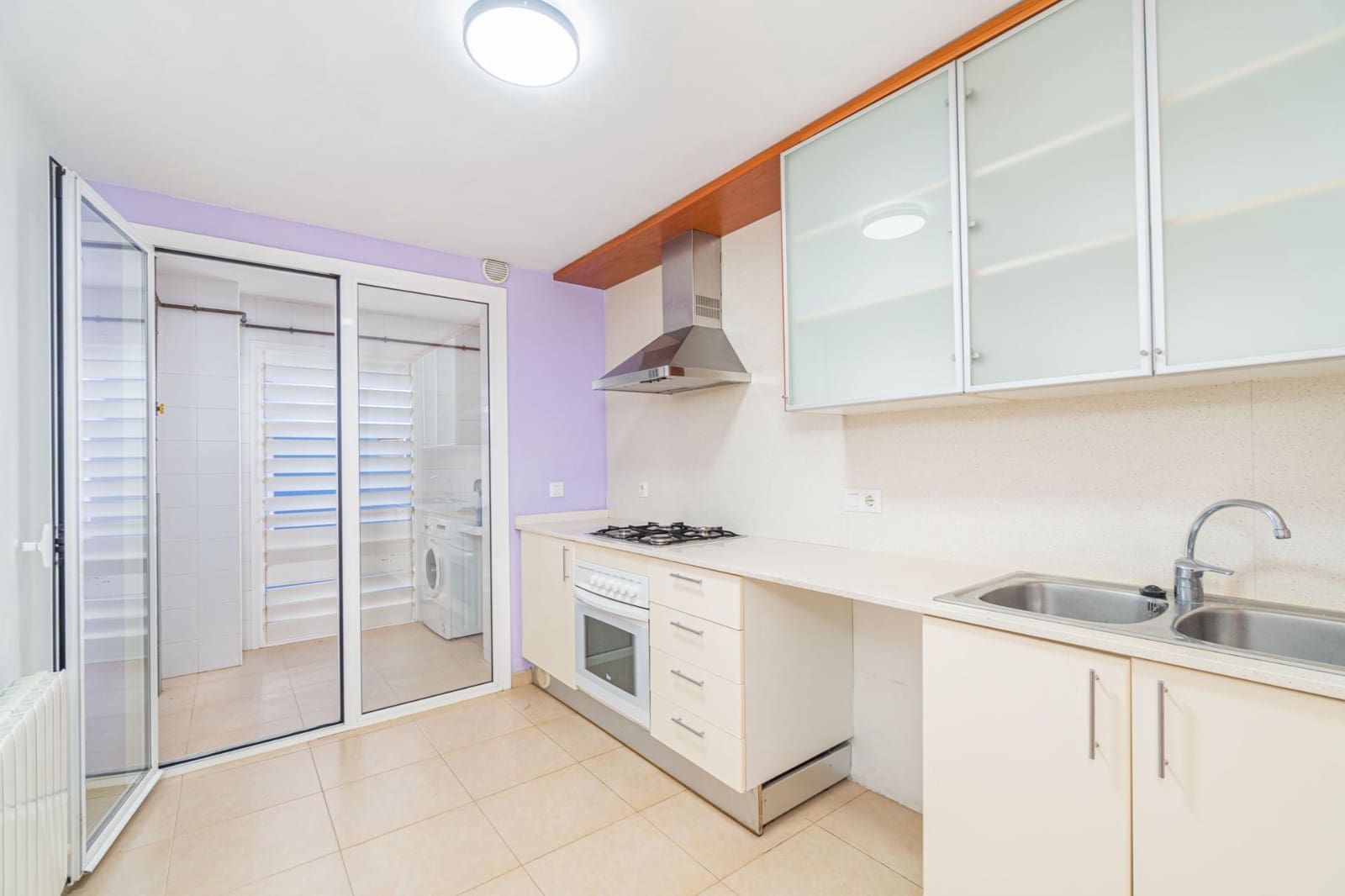 3 bedroom Flat for sale in Figueres with garage - € 185,000 (Ref: 9812263)