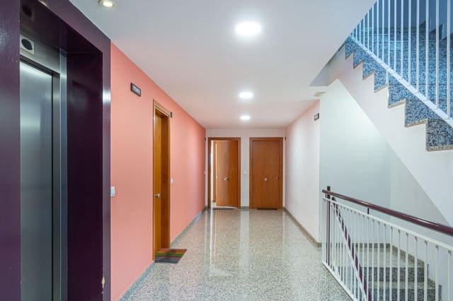 3 camera da letto Appartamento in vendita in Figueres con garage - 185.000 € (Rif: 9812263)