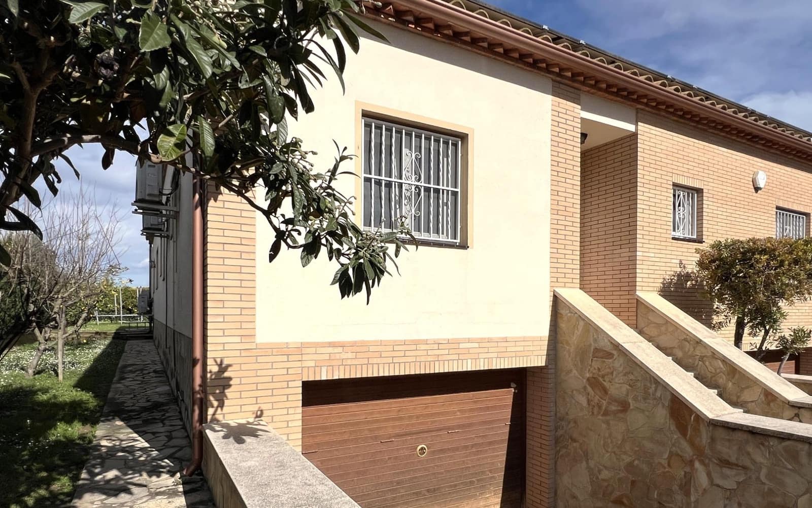 4 sypialnia Willa na sprzedaż w Sant Pere Pescador z basenem garażem - 495 000 € (Ref: 9812264)