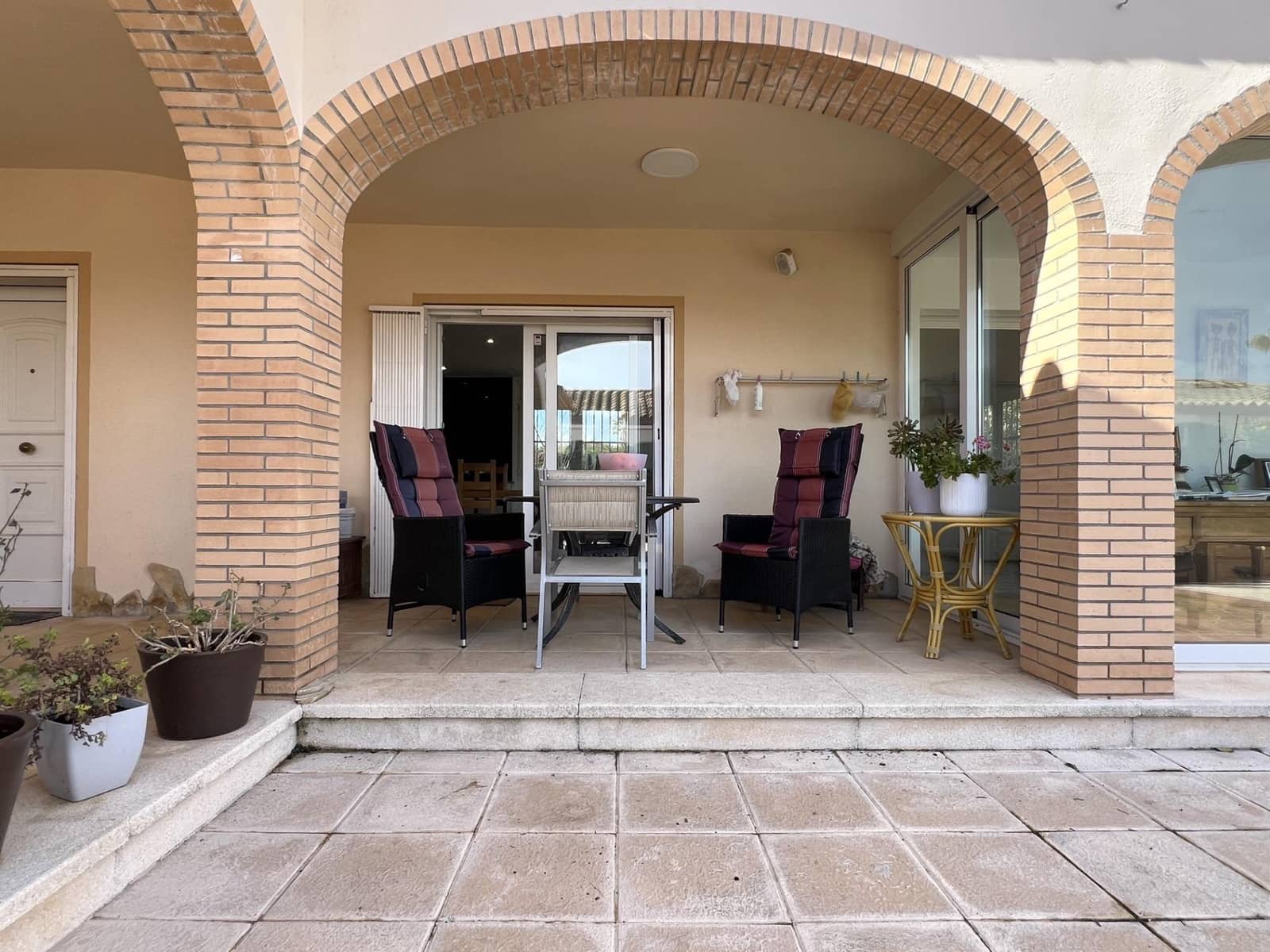 4 sypialnia Willa na sprzedaż w Sant Pere Pescador z basenem garażem - 495 000 € (Ref: 9812264)