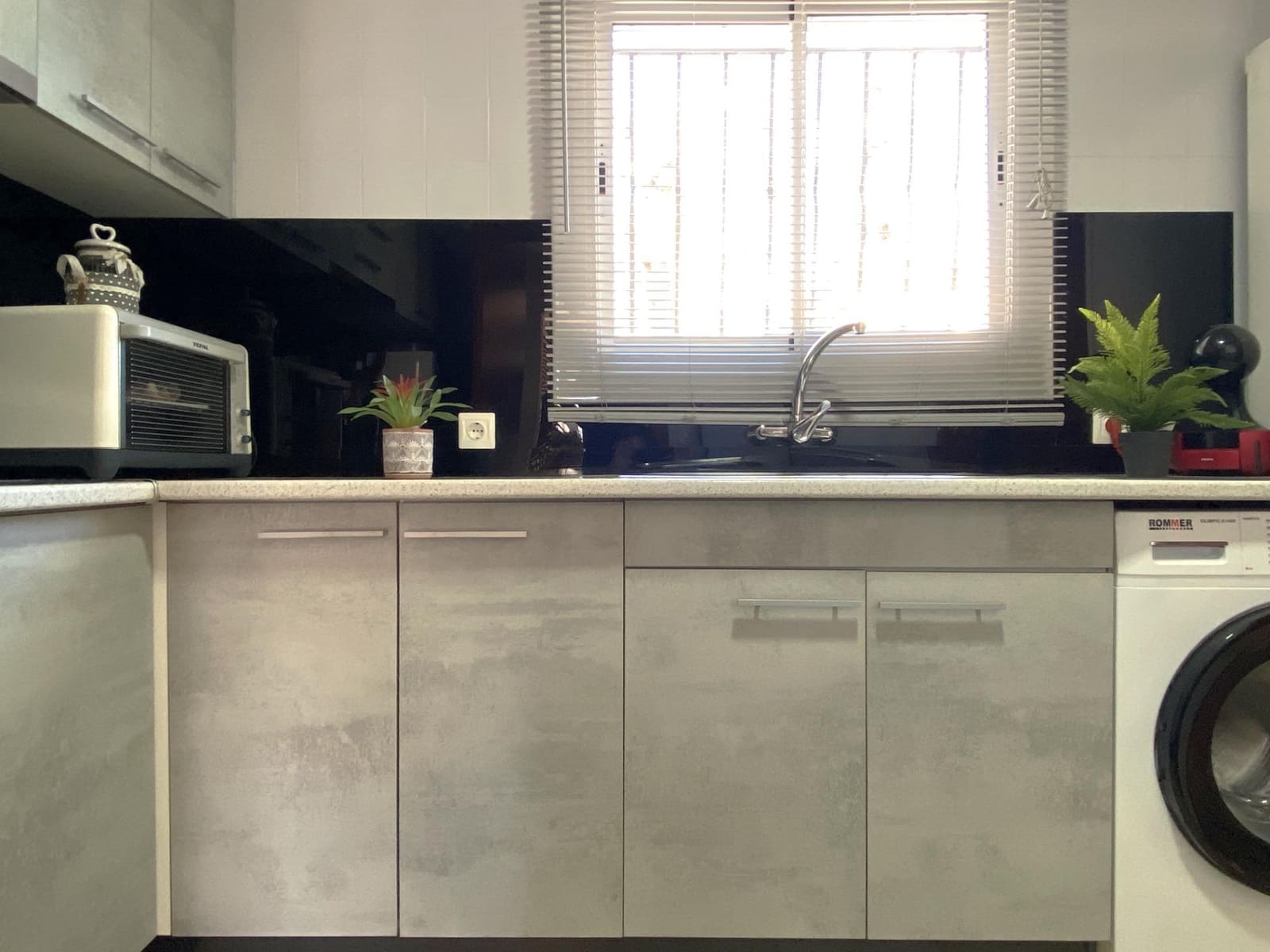 2 bedroom Townhouse for sale in Sant Pere Pescador with garage - € 289,000 (Ref: 9820331)