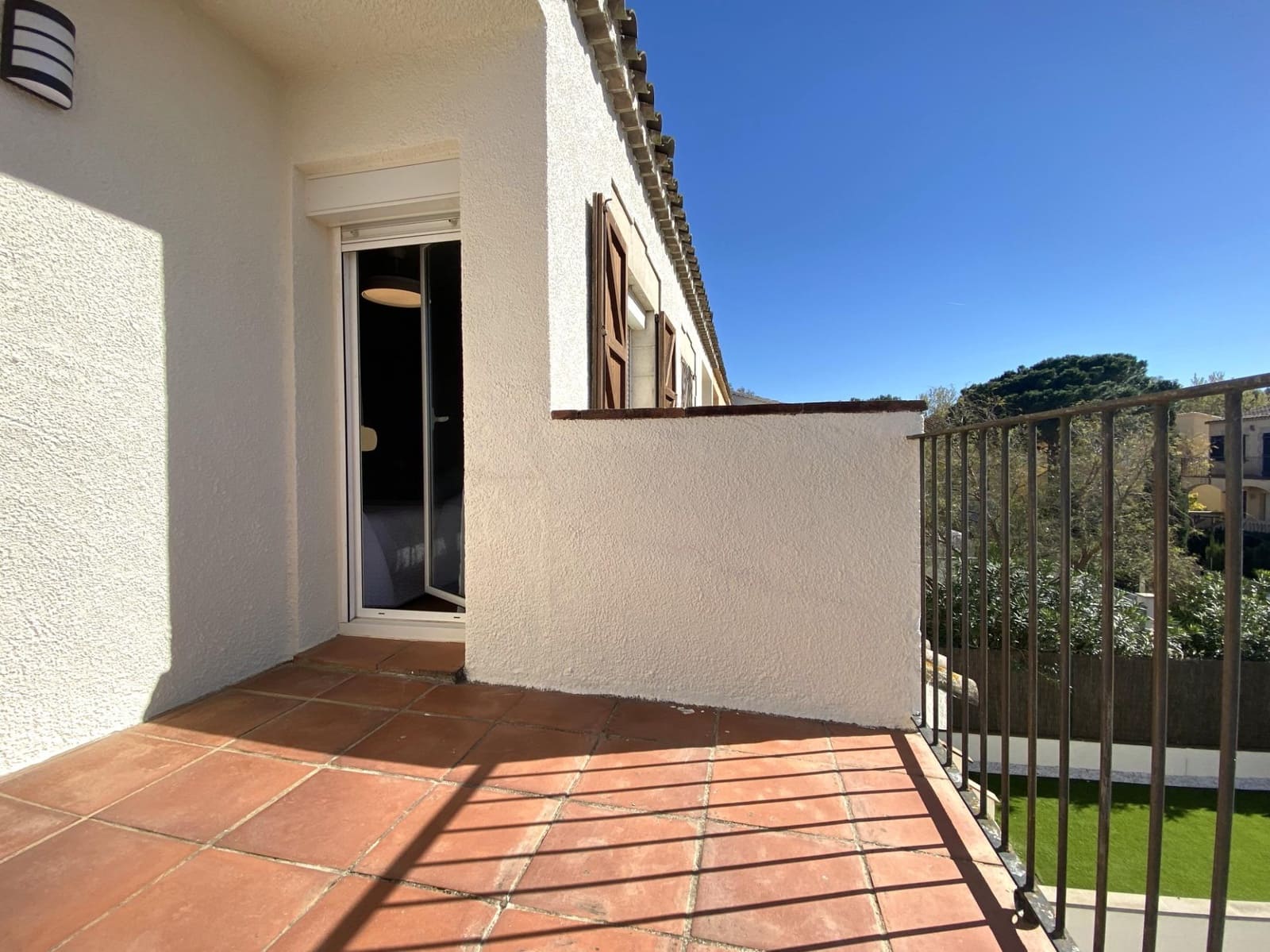 2 bedroom Townhouse for sale in Sant Pere Pescador with garage - € 289,000 (Ref: 9820331)