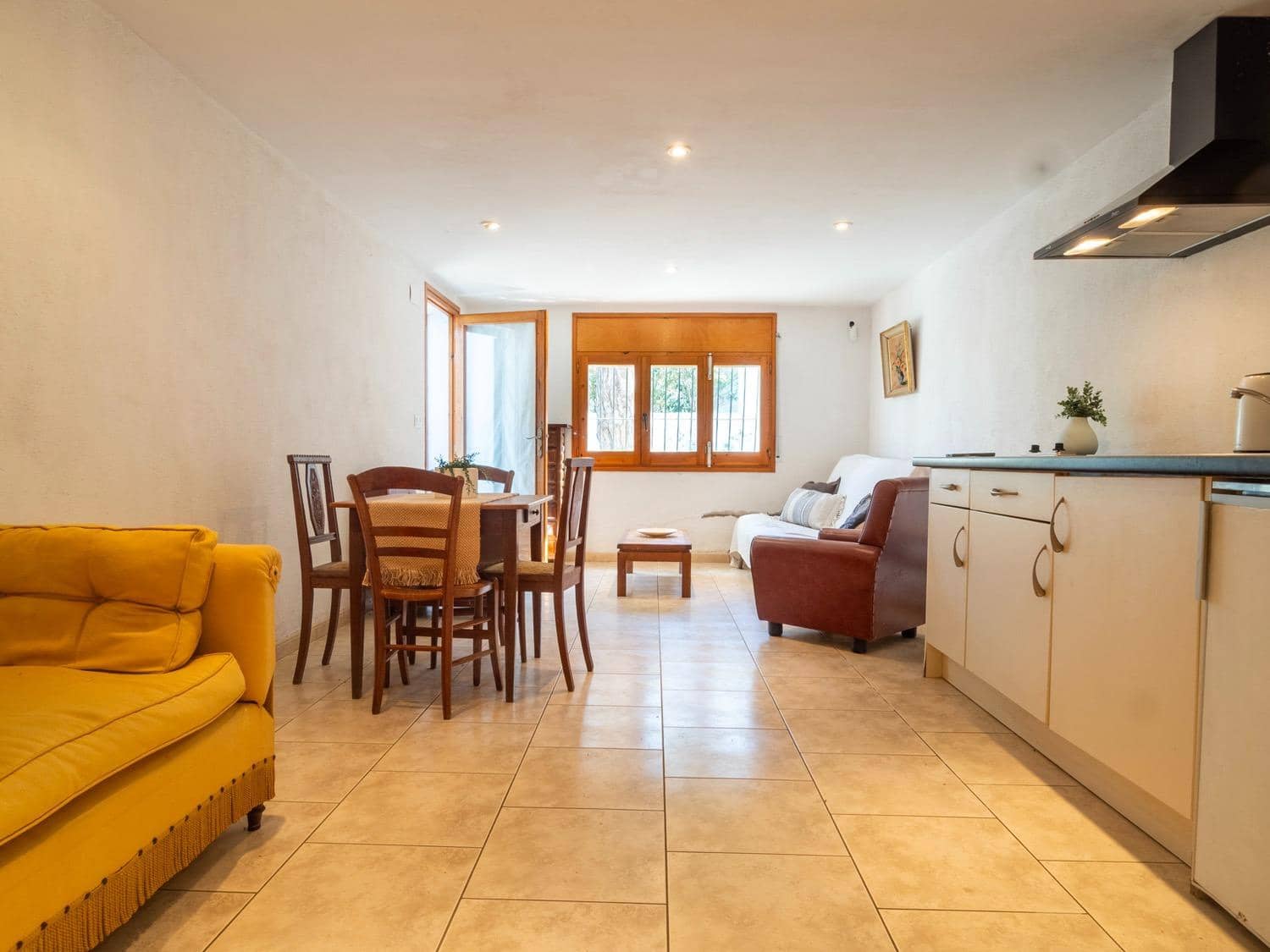 4 chambre Villa/Maison à vendre à L'Escala avec garage - 645 000 € (Ref: 9823042)