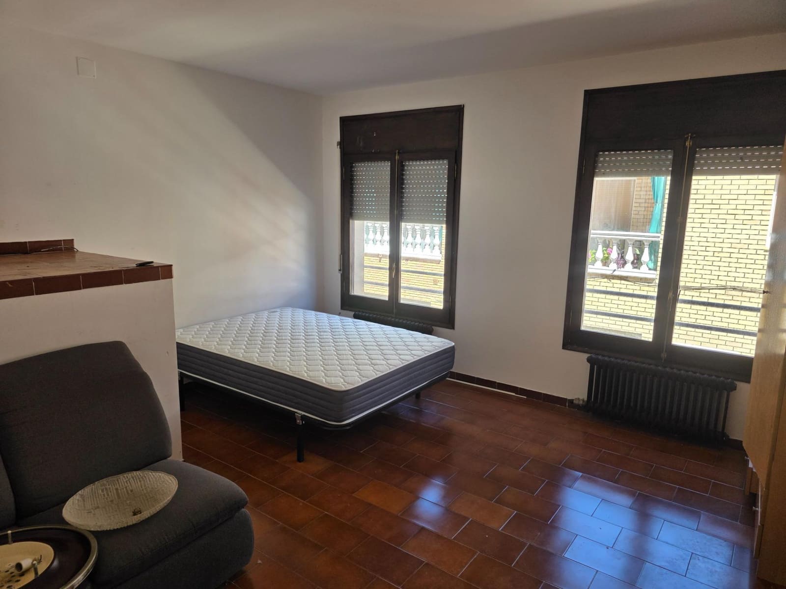 6 chambre Villa/Maison Mitoyenne à vendre à Llanca avec garage - 360 000 € (Ref: 9927545)