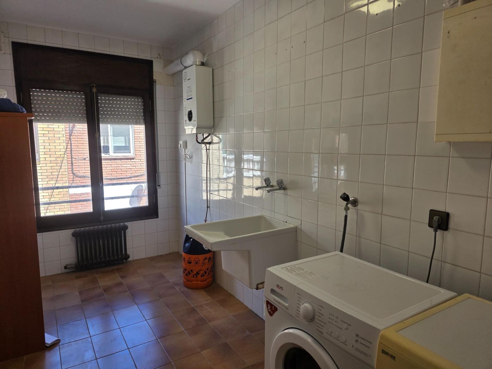 6 chambre Villa/Maison Mitoyenne à vendre à Llanca avec garage - 360 000 € (Ref: 9927545)