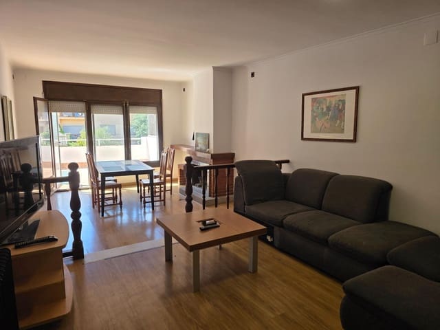 6 chambre Villa/Maison Mitoyenne à vendre à Llançà avec garage - 360 000 € (Ref: 9927545)