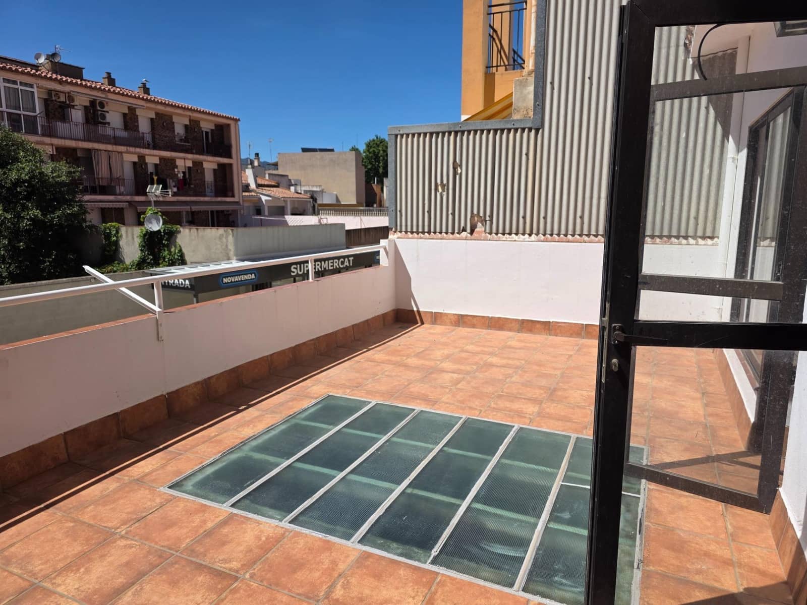 6 chambre Villa/Maison Mitoyenne à vendre à Llanca avec garage - 360 000 € (Ref: 9927545)