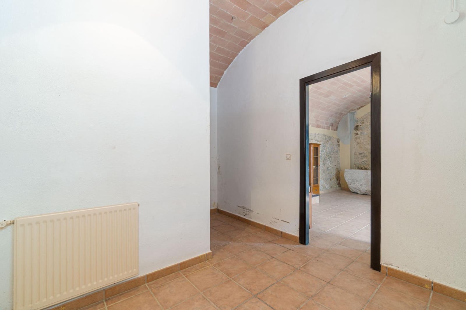 4 bedroom Townhouse for sale in Llers - € 330,000 (Ref: 9959920)