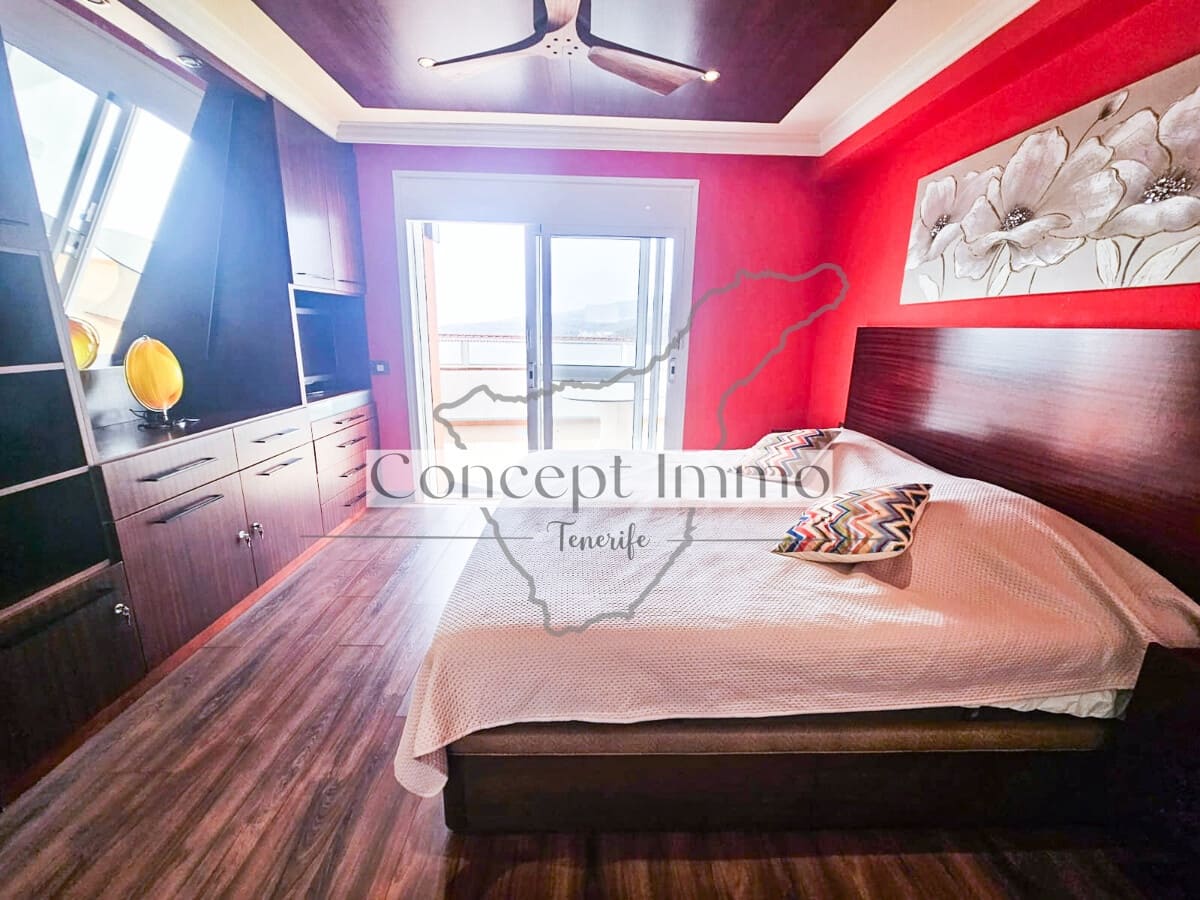 2 bedroom Flat for sale in Roque del Conde with pool garage - € 395,000 (Ref: 10016741)