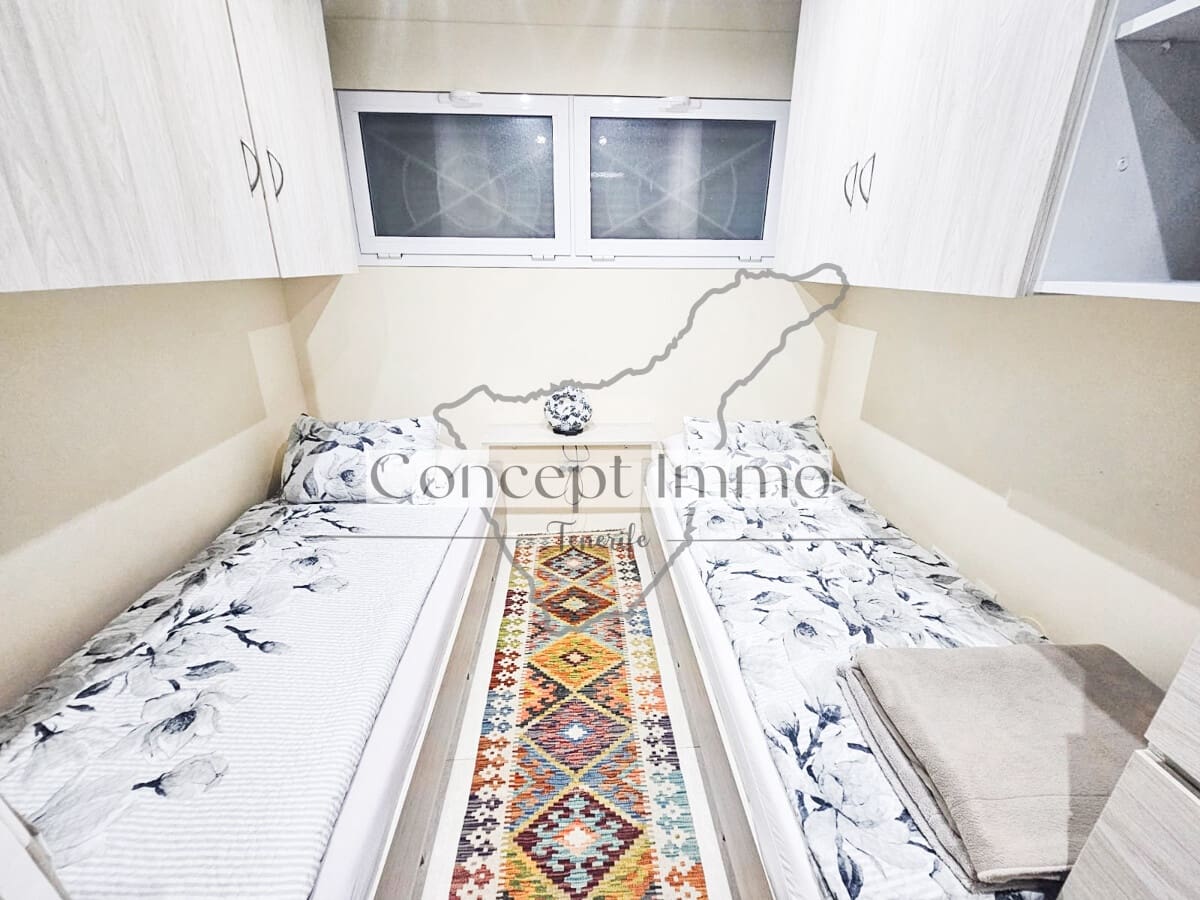 2 bedroom Flat for sale in Roque del Conde with pool garage - € 395,000 (Ref: 10016741)