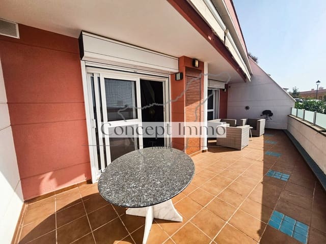 Piso de 2 habitaciones en Roque del Conde, Adeje en venta con piscina garaje - 395.000 € (Ref: 10016741)