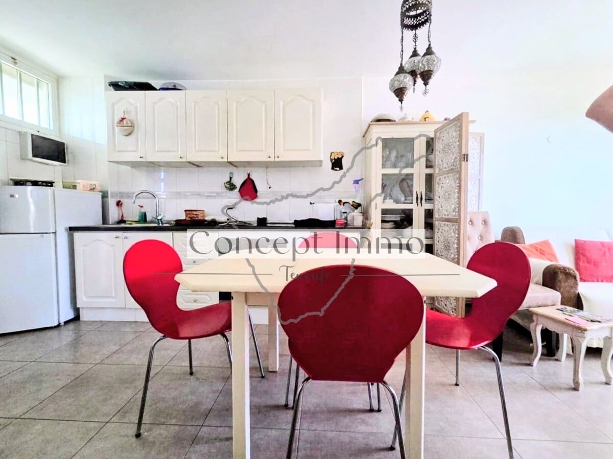 1 sovrum Lägenhet till salu i Playa de las Americas med pool garage - 299 000 € (Ref: 10016742)