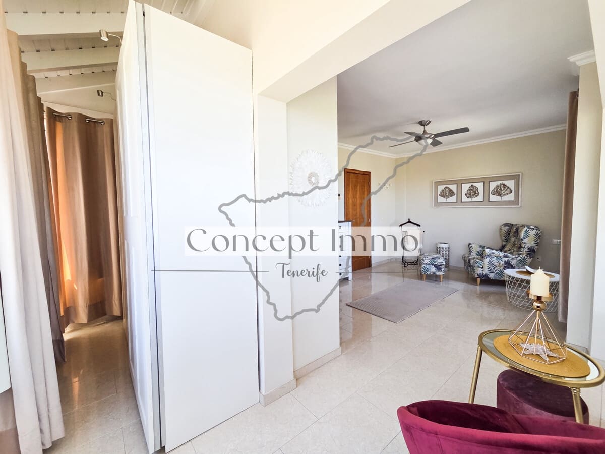 4 Zimmer Reihenhaus zu verkaufen in Costa Adeje mit Pool Garage - 1.350.000 € (Ref: 10033132)