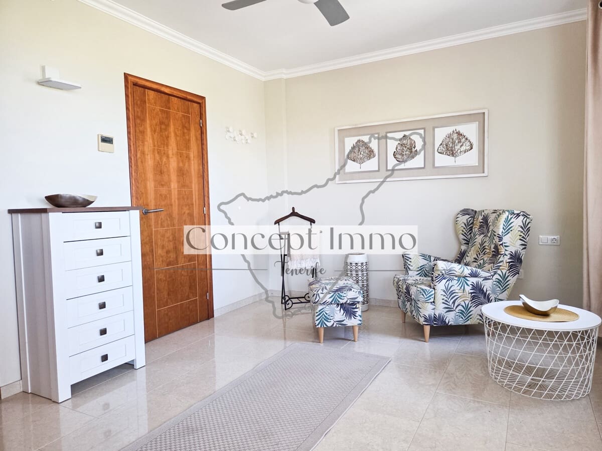 4 Zimmer Reihenhaus zu verkaufen in Costa Adeje mit Pool Garage - 1.350.000 € (Ref: 10033132)