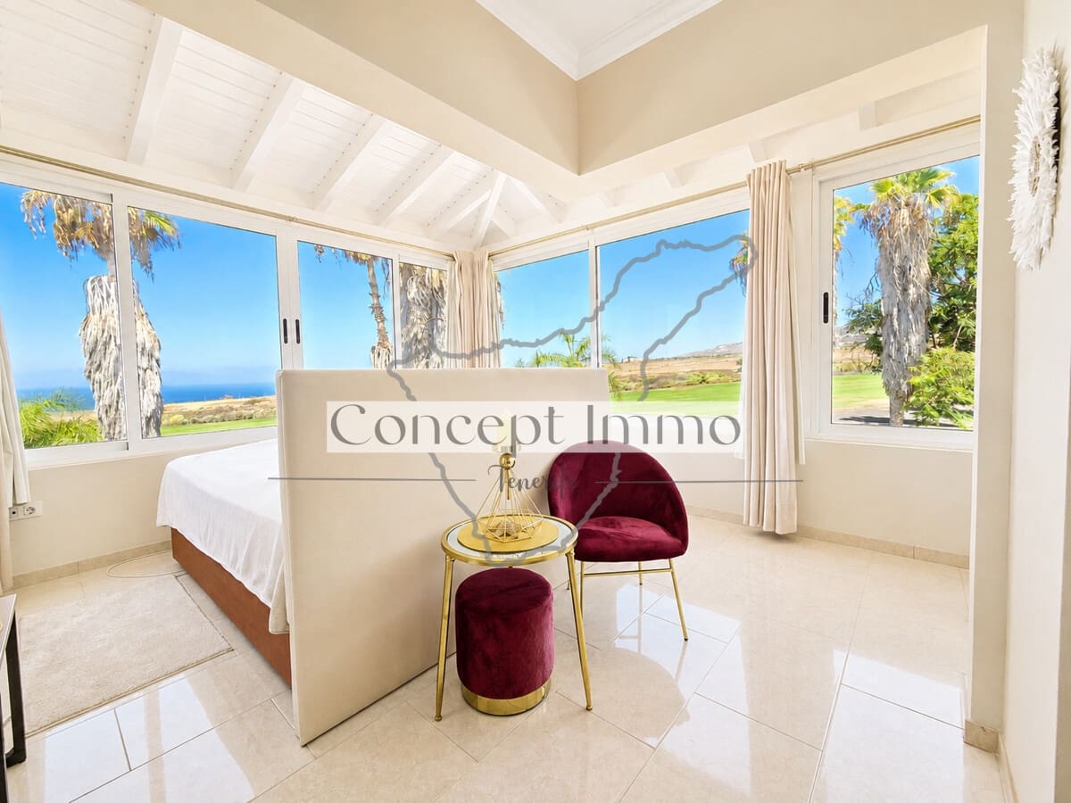 4 Zimmer Reihenhaus zu verkaufen in Costa Adeje mit Pool Garage - 1.350.000 € (Ref: 10033132)