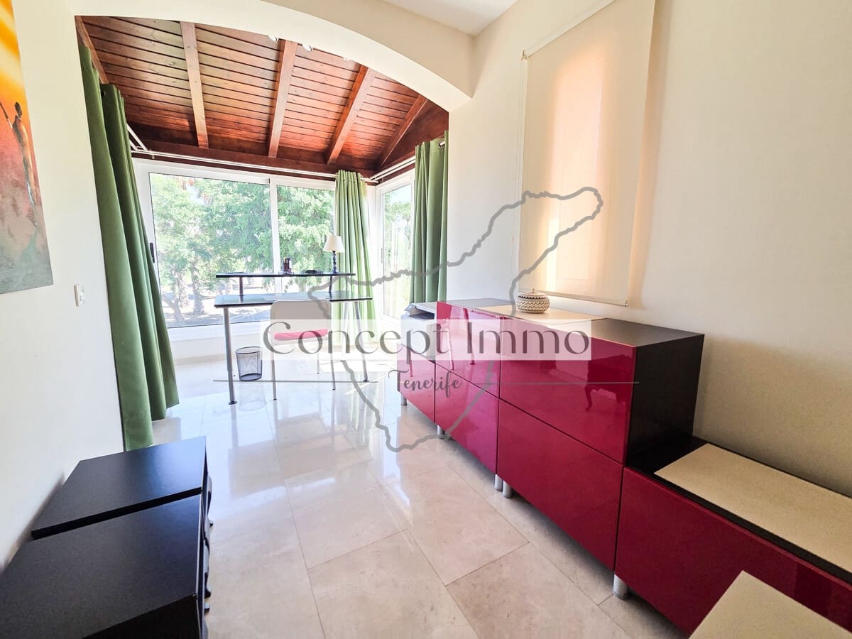 4 Zimmer Reihenhaus zu verkaufen in Costa Adeje mit Pool Garage - 1.350.000 € (Ref: 10033132)