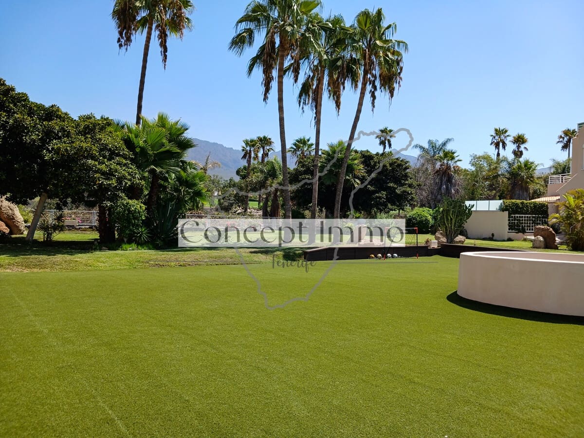 4 Zimmer Reihenhaus zu verkaufen in Costa Adeje mit Pool Garage - 1.350.000 € (Ref: 10033132)