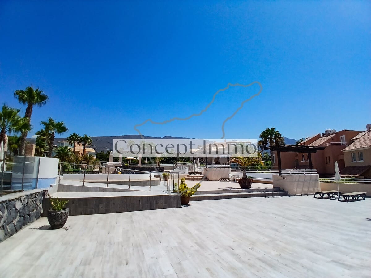 4 Zimmer Reihenhaus zu verkaufen in Costa Adeje mit Pool Garage - 1.350.000 € (Ref: 10033132)