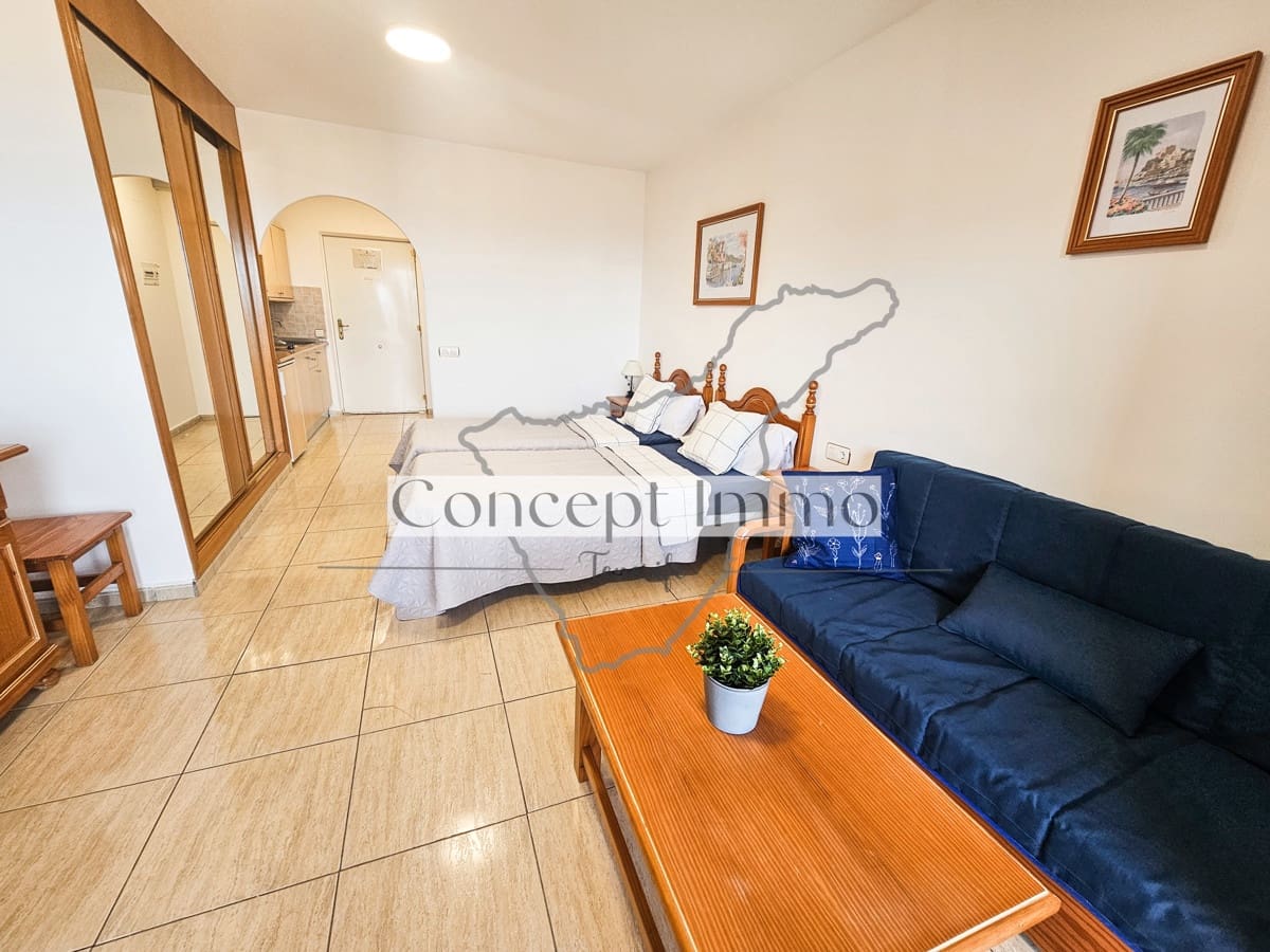 1 soverom Loft til salgs i Costa del Silencio med svømmebasseng garasje - € 182 500 (Ref: 10060961)