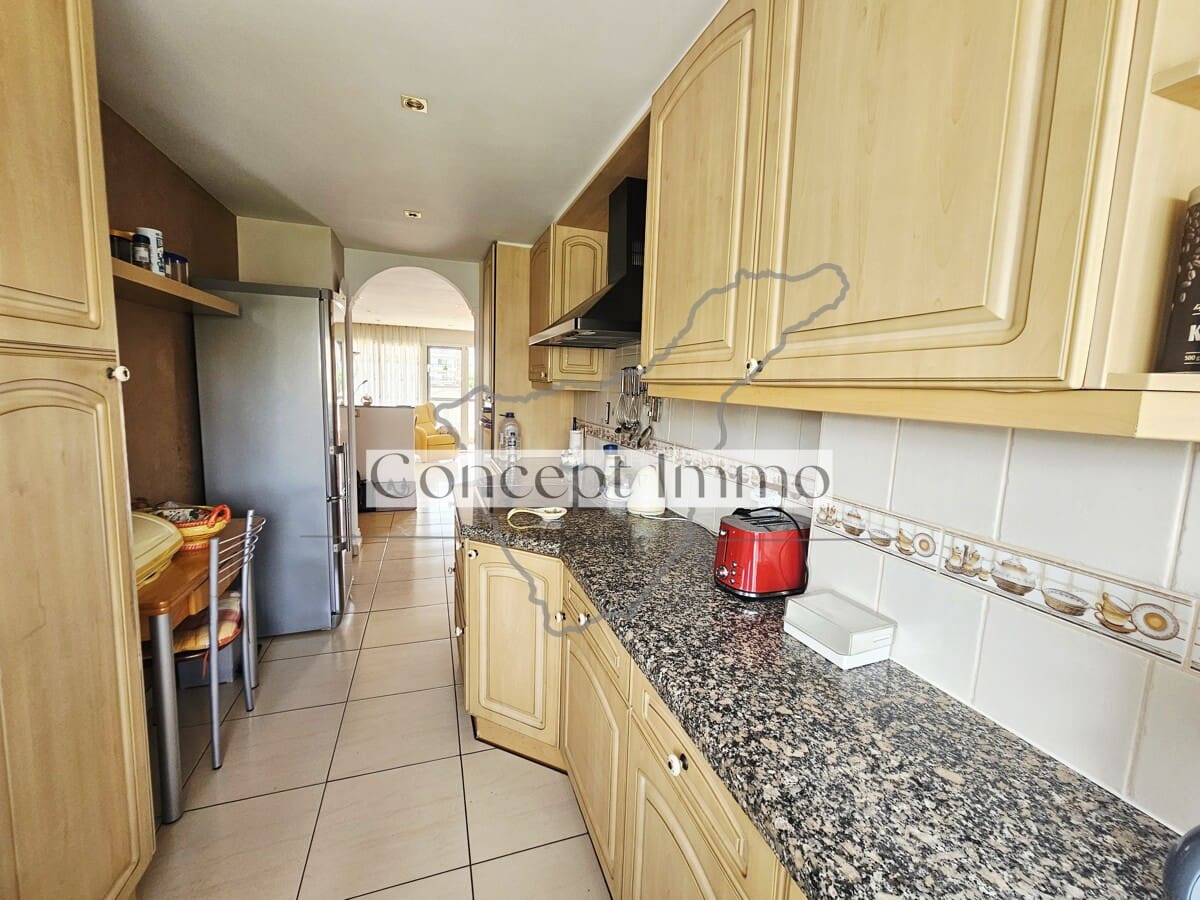 3 sypialnia Mieszkanie na sprzedaż w Los Cristianos z basenem - 429 000 € (Ref: 10099079)