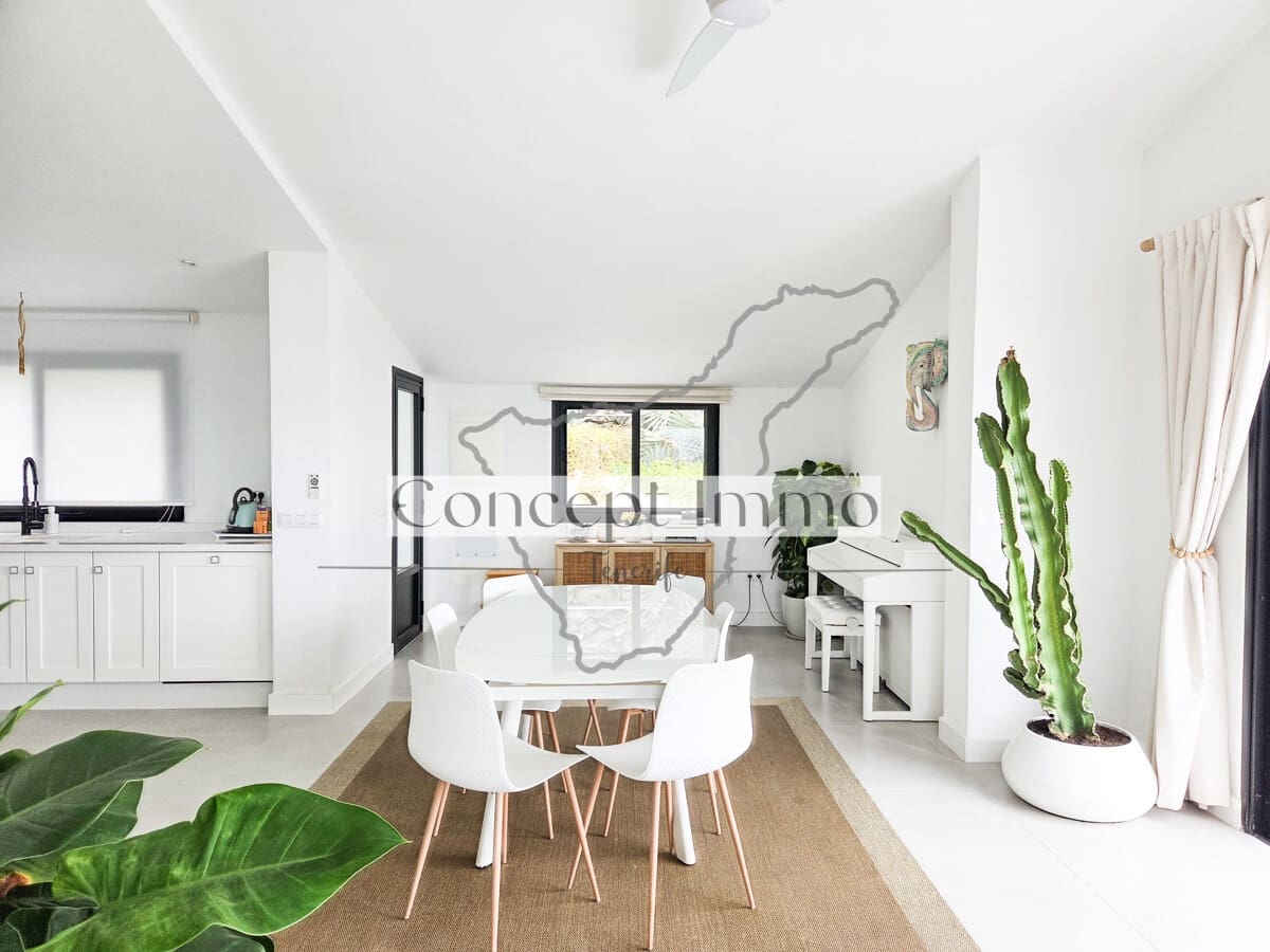 5 chambre Finca/Maison de Campagne à vendre à Santiago del Teide avec piscine garage - 1 950 000 € (Ref: 10112229)