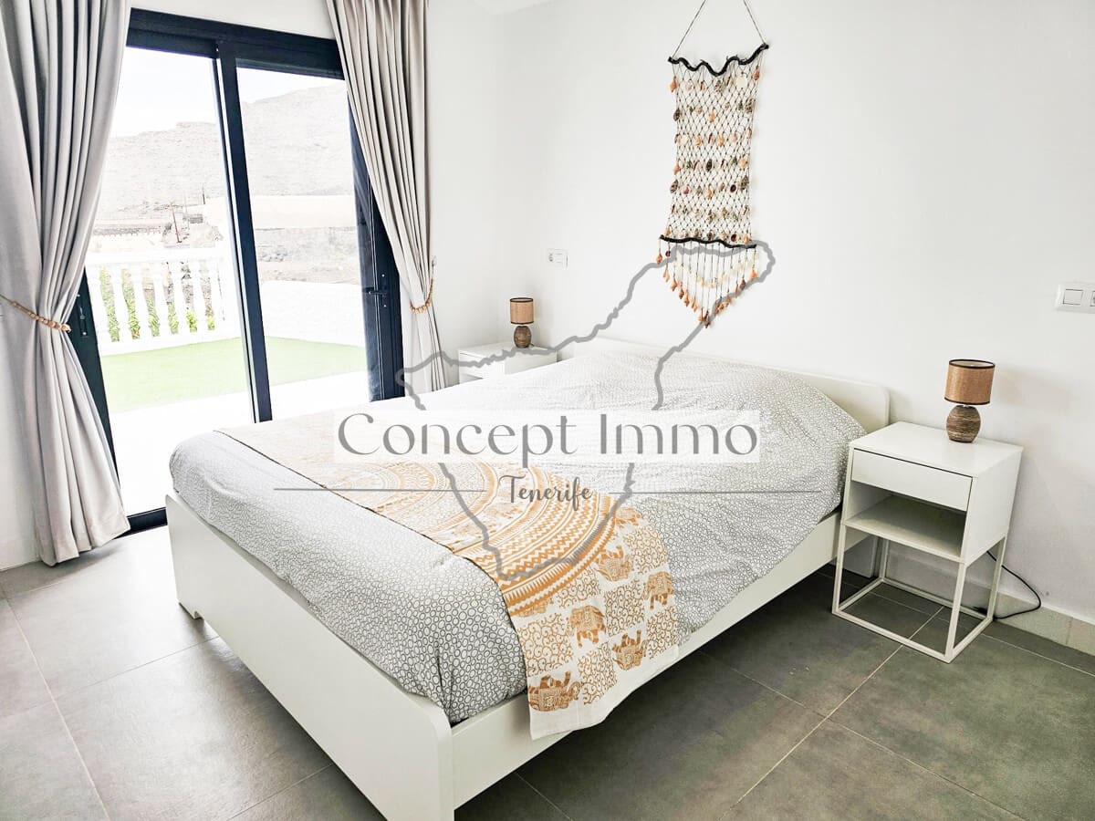 5 chambre Finca/Maison de Campagne à vendre à Santiago del Teide avec piscine garage - 1 950 000 € (Ref: 10112229)