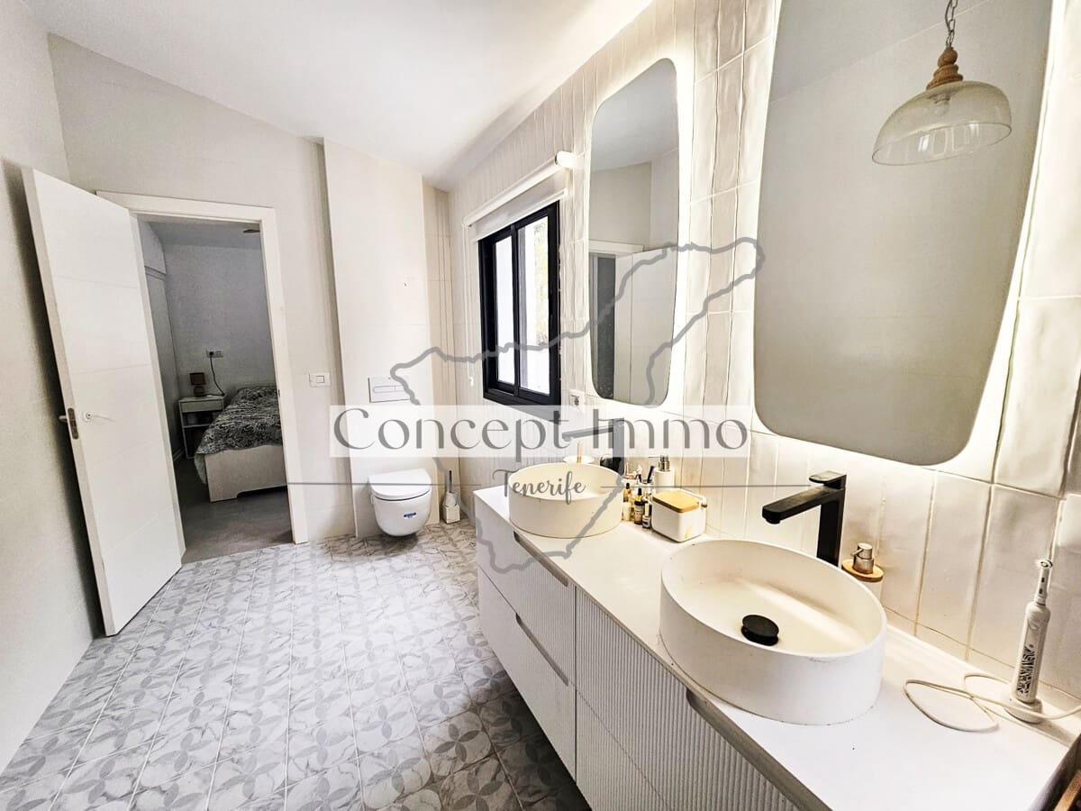 5 chambre Finca/Maison de Campagne à vendre à Santiago del Teide avec piscine garage - 1 950 000 € (Ref: 10112229)