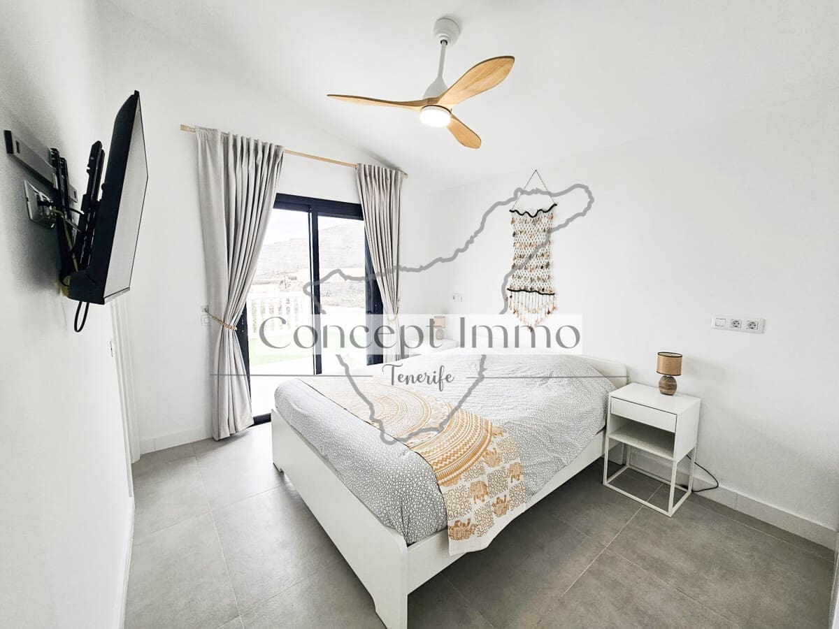 5 chambre Finca/Maison de Campagne à vendre à Santiago del Teide avec piscine garage - 1 950 000 € (Ref: 10112229)