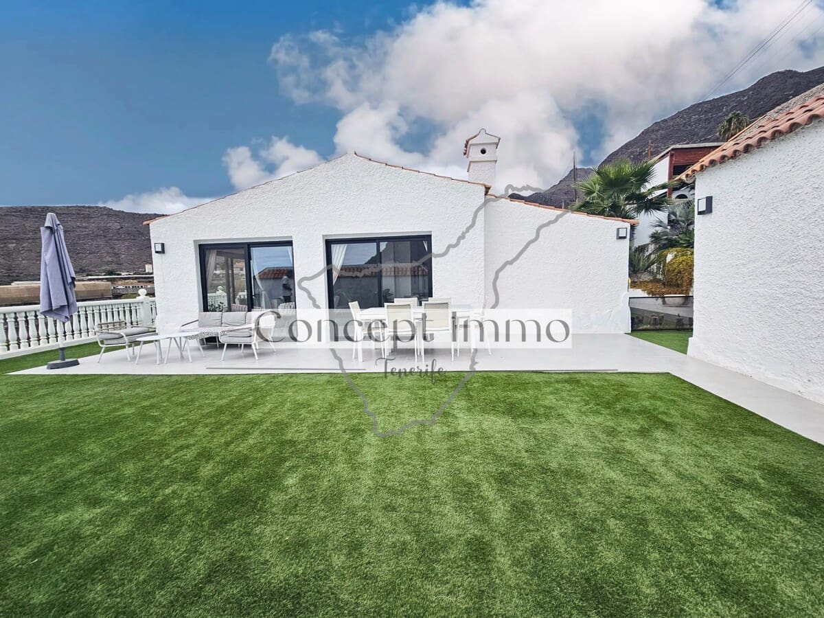 5 chambre Finca/Maison de Campagne à vendre à Santiago del Teide avec piscine garage - 1 950 000 € (Ref: 10112229)