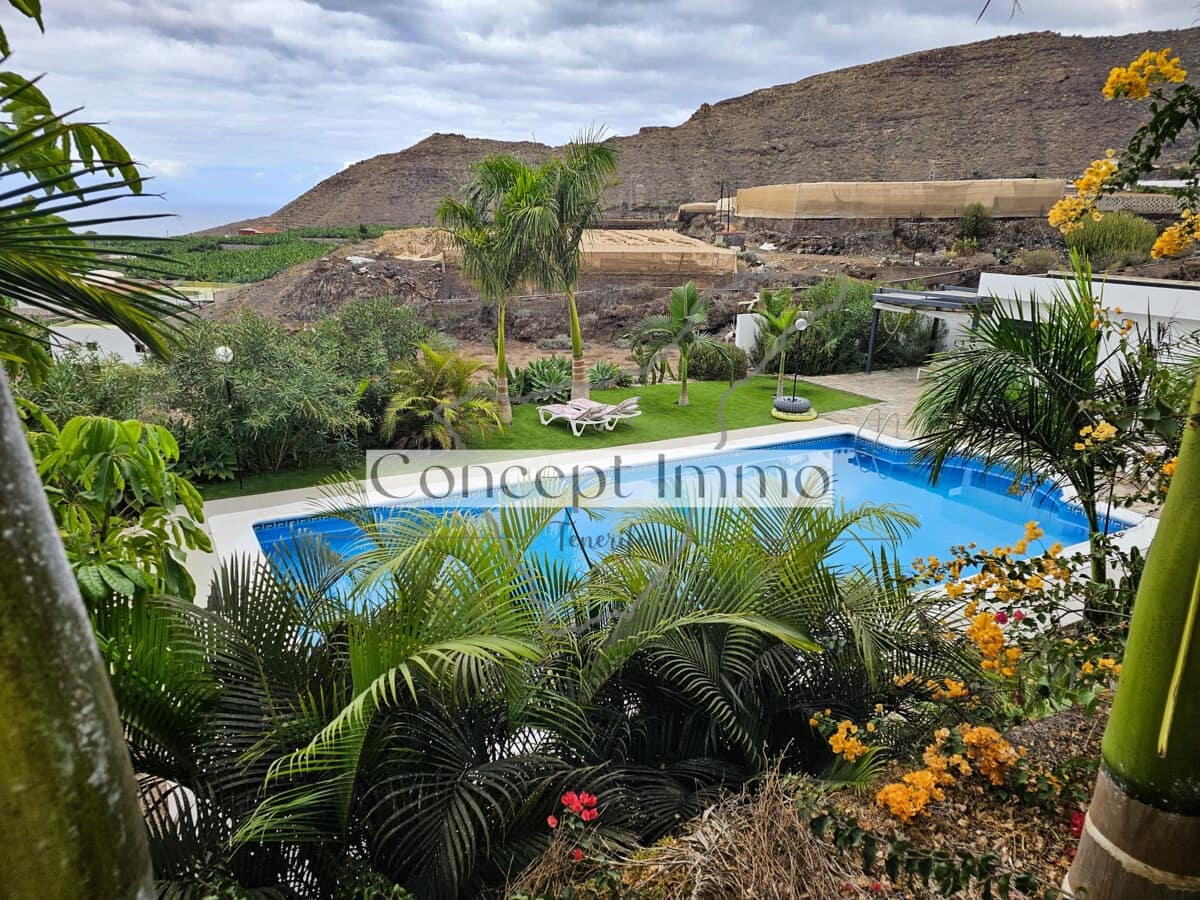 5 chambre Finca/Maison de Campagne à vendre à Santiago del Teide avec piscine garage - 1 950 000 € (Ref: 10112229)