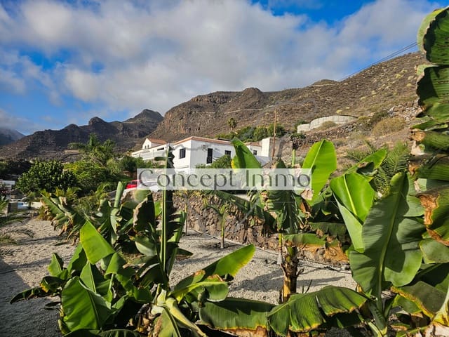 5 slaapkamer Finca/Landhuis te koop in Santiago del Teide met zwembad garage - € 1.950.000 (Ref: 10112229)