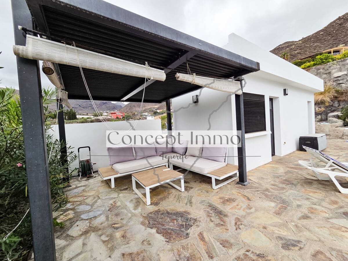 5 bedroom Commercial for sale in Santiago del Teide with pool garage - € 1,950,000 (Ref: 10112230)