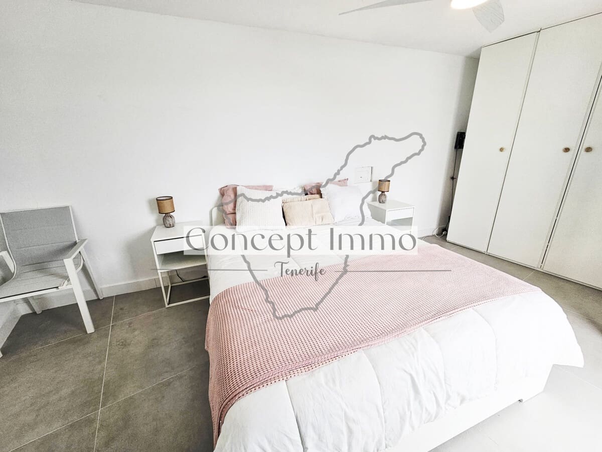 5 bedroom Commercial for sale in Santiago del Teide with pool garage - € 1,950,000 (Ref: 10112230)