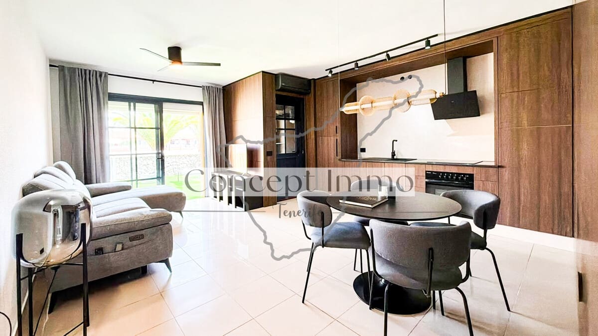 1 quarto Apartamento para venda em Costa del Silencio com piscina garagem - 250 000 € (Ref: 10160031)