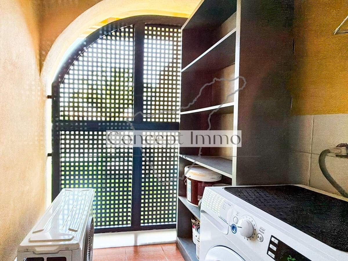 1 quarto Apartamento para venda em Costa del Silencio com piscina garagem - 250 000 € (Ref: 10160031)