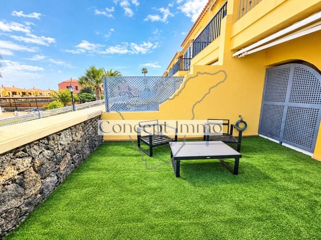 Piso de 1 habitación en Costa del Silencio, Arona en venta con piscina garaje - 250.000 € (Ref: 10160031)