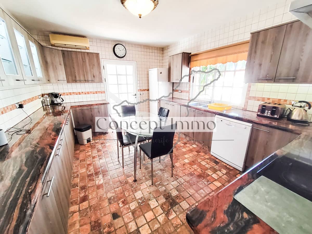 6 slaapkamer Villa te koop in Callao Salvaje met zwembad garage - € 900.000 (Ref: 10170339)
