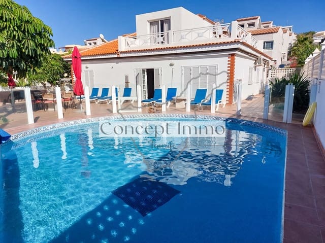 6 slaapkamer Villa te koop in Callao Salvaje, Adeje met zwembad garage - € 900.000 (Ref: 10170339)