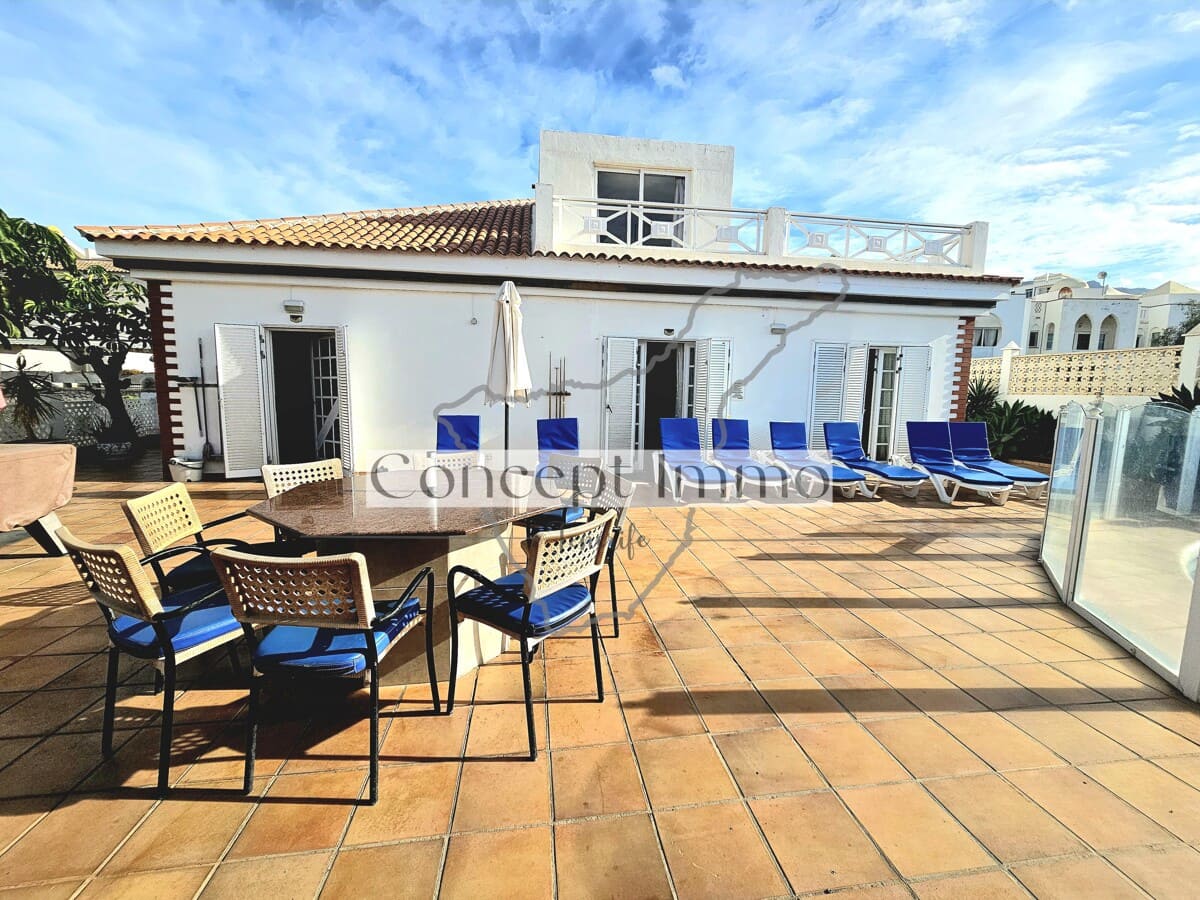 6 slaapkamer Villa te koop in Callao Salvaje met zwembad garage - € 900.000 (Ref: 10170339)