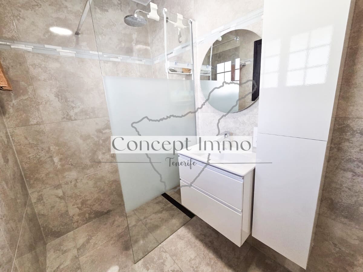 1 slaapkamer Flat te koop in Costa del Silencio met zwembad - € 235.000 (Ref: 8713025)