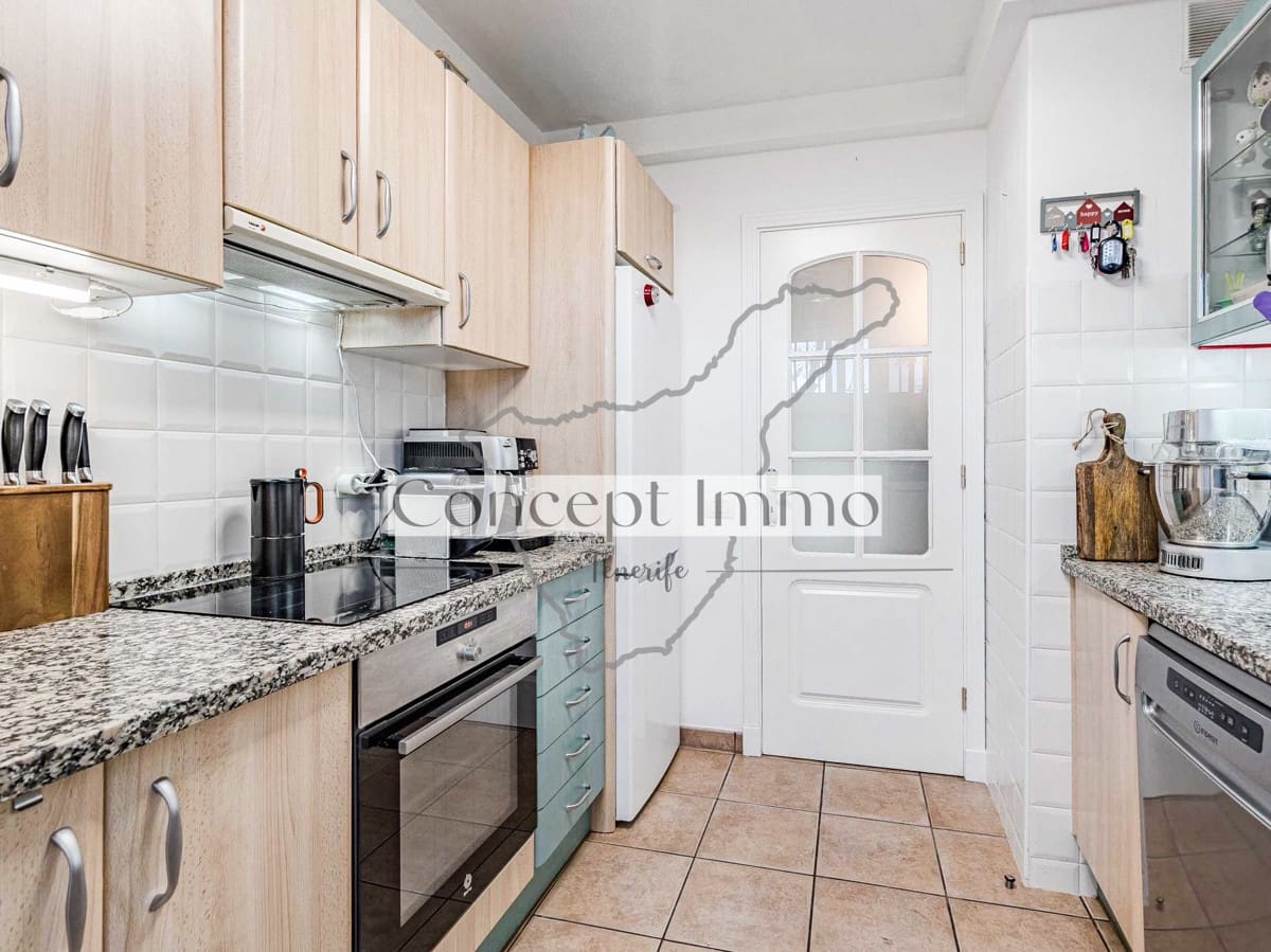 3 quarto Apartamento para venda em Costa Adeje com piscina garagem - 499 000 € (Ref: 8800108)