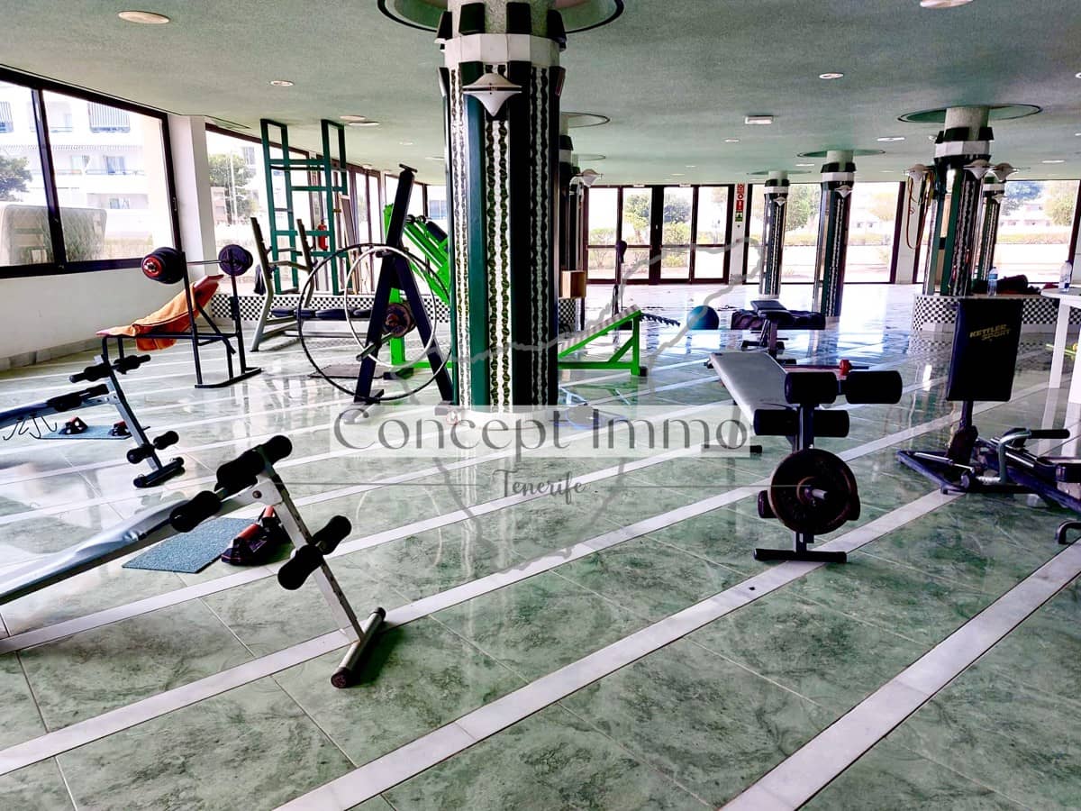 2 soveværelse Lejlighed til salg i Playa Paraiso med swimmingpool garage - € 320.000 (Ref: 9096375)