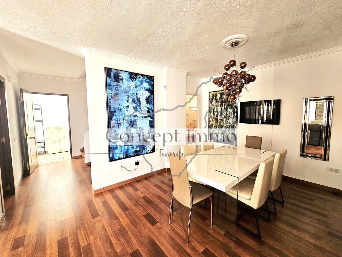 5 soveværelse Villa til salg i Costa Adeje med swimmingpool garage - € 600.000 (Ref: 9151093)