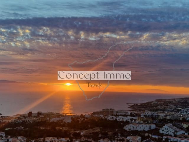 5 Zimmer Villa zu verkaufen in San Eugenio Alto, Adeje mit Pool Garage - 600.000 € (Ref: 9151093)