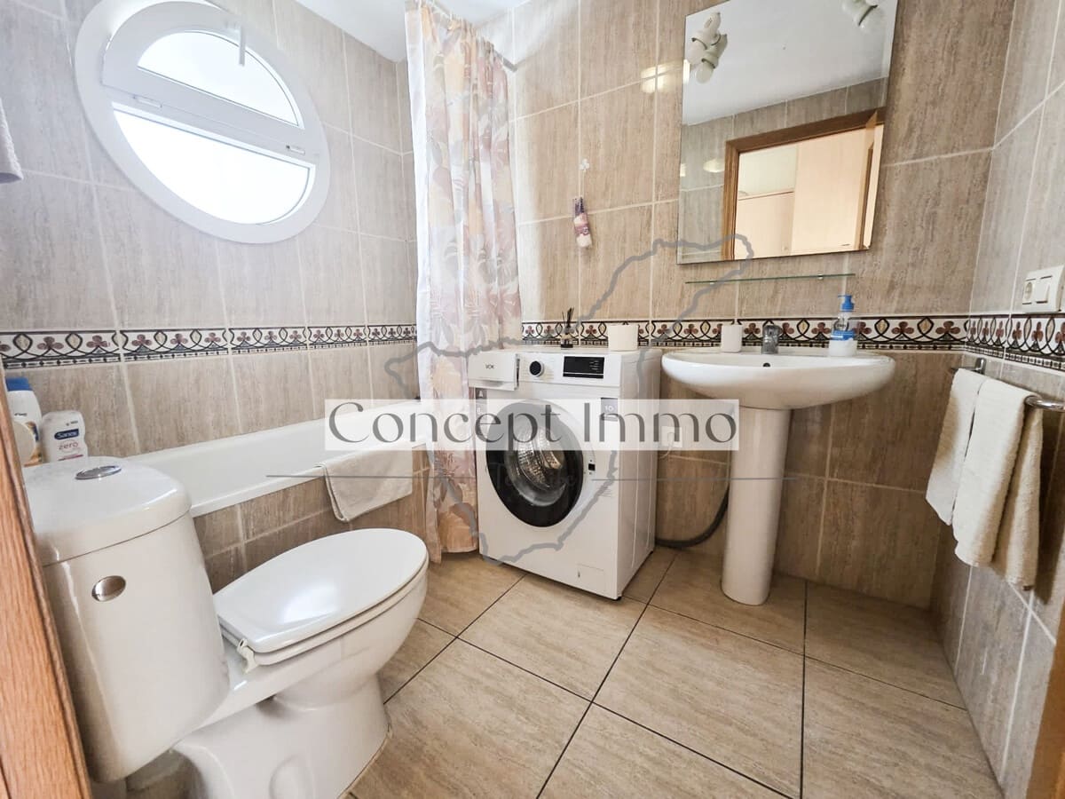 1 soveværelse Lejlighed til salg i Costa del Silencio med swimmingpool garage - € 197.000 (Ref: 9201649)