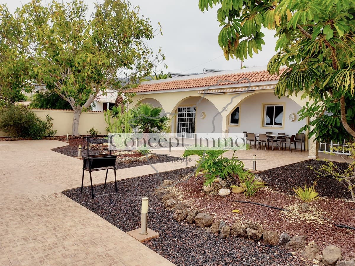 15 soveværelse Hotel til salg i Guia de Isora med swimmingpool - € 2.475.000 (Ref: 9241970)