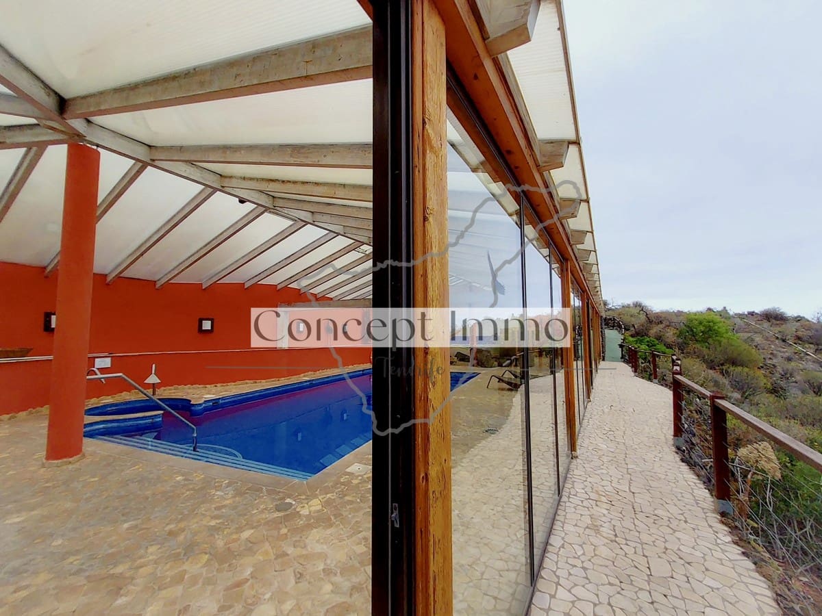 15 soveværelse Hotel til salg i Guia de Isora med swimmingpool - € 2.475.000 (Ref: 9241970)